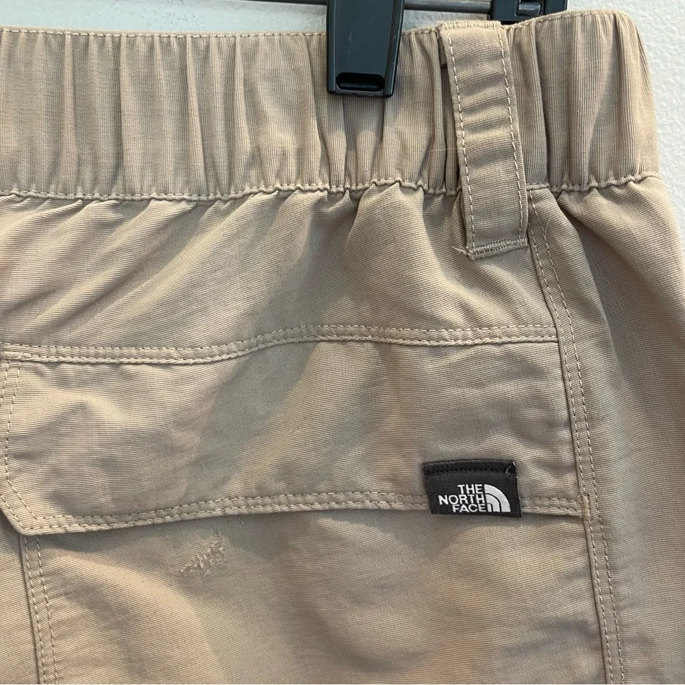 The North Face Pants Convertible Nylon Beige Hiking Cargo Outdoors Mens Size L